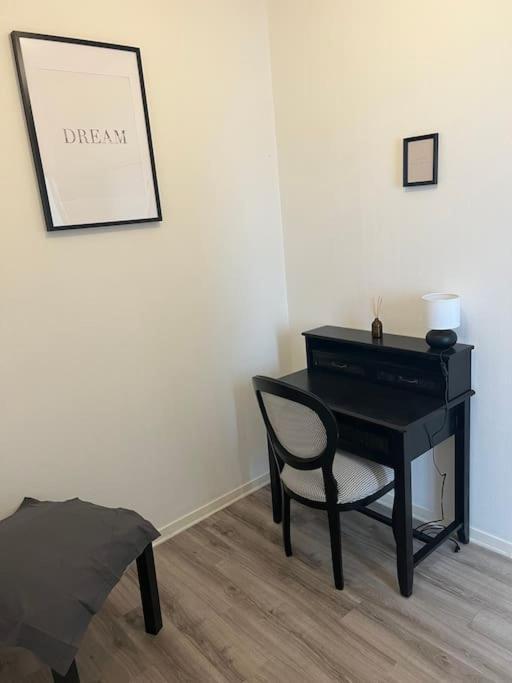 Appartement Belle Demeure Medocaine Charme Et Convivialite à Saint-Julien-Beychevelle Extérieur photo